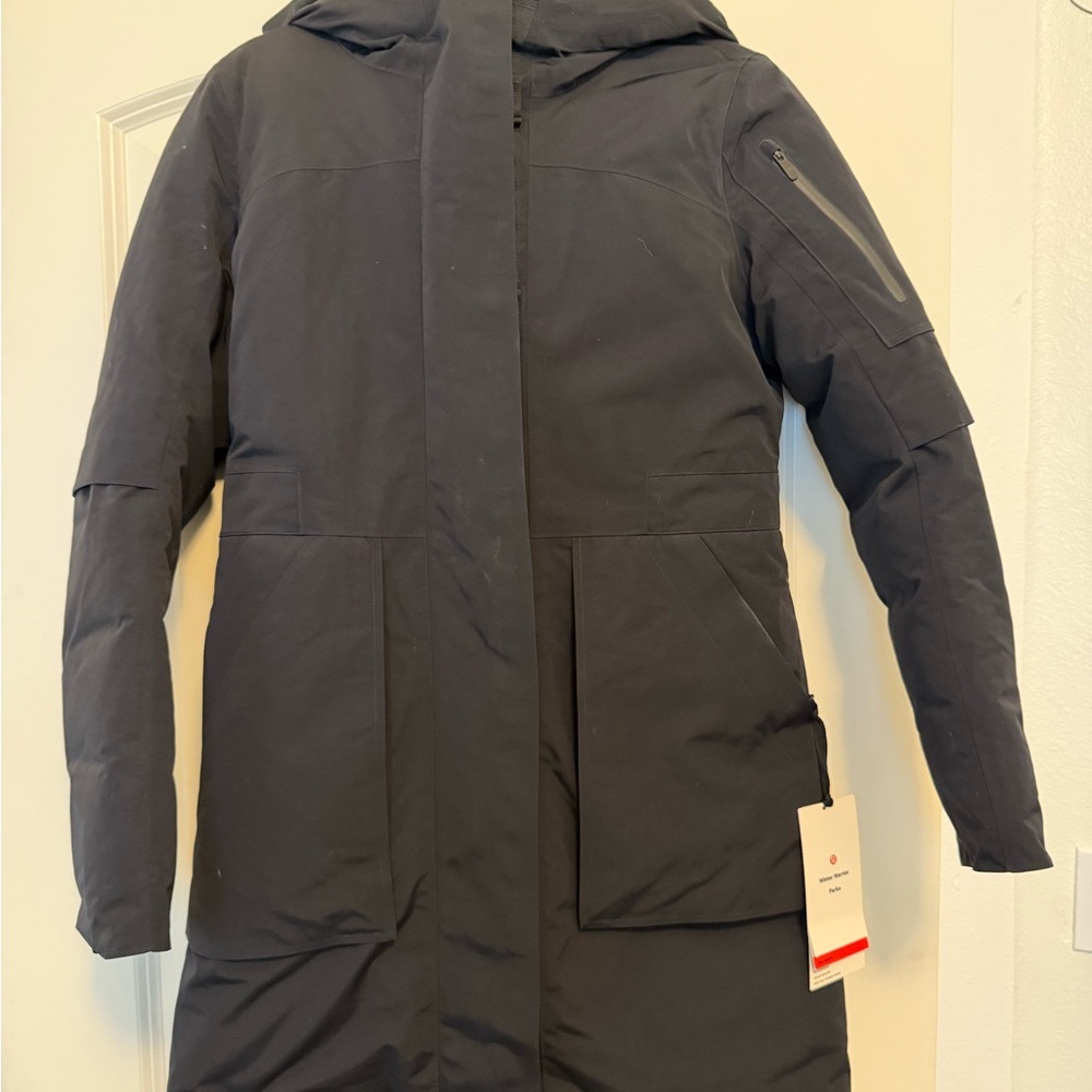 NWT Lululemon Winter Warrior Parka Size 4 Black Extreme Cold Discontinued